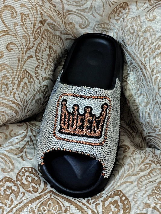THE QUEEN (MADE TO ORDER)